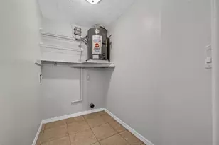397 SW 2nd St, Largo, FL 33770 - Photo 13