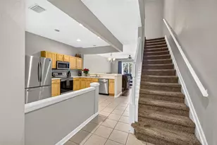 26624 Chimney Spire Ln, Wesley Chapel, FL 33544 - Photo 5