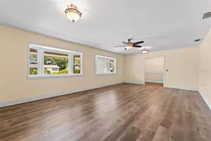 710 Debra Lynne Dr, Brandon, FL 33511 - Photo 9