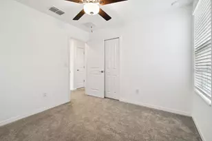 6335 Ten Acre Ct, Zephyrhills, FL 33541 - Photo 19