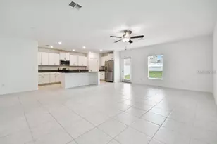 6335 Ten Acre Ct, Zephyrhills, FL 33541 - Photo 5