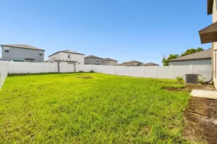 6335 Ten Acre Ct, Zephyrhills, FL 33541 - Photo 33