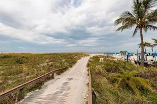 216 Punta Vista Dr, Saint Pete Beach, FL 33706 - Photo 19
