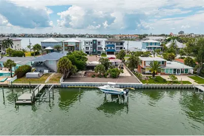216 Punta Vista Drive, Saint Pete Beach, FL 33706 - Photo 15