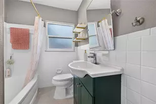 5810 20th Ave S, Saint Petersburg, FL 33707 - Photo 29