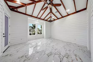 8722 Palisades Dr, Tampa, FL 33615 - Photo 23