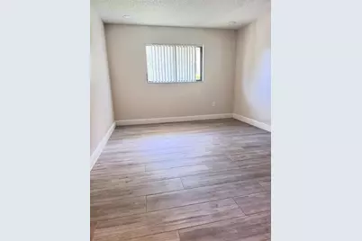 5555 Baywater Drive, Tampa, FL 33615 - Photo 11