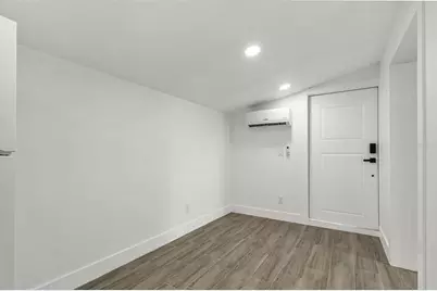 1305 29th Street W, Bradenton, FL 34205 - Photo 77
