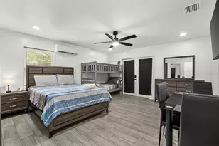 1305 29th St W, Bradenton, FL 34205 - Photo 49