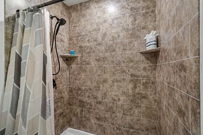1305 29th Street W, Bradenton, FL 34205 - Photo 37