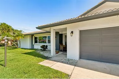 13901 88th Terrace, Seminole, FL 33776 - Photo 7