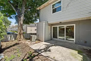 2517 W Tennessee Ave, Tampa, FL 33629 - Photo 33