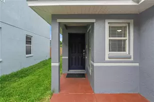 5217 Mango Fruit St, Seffner, FL 33584 - Photo 9