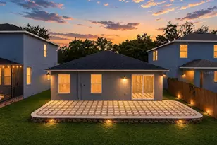 5217 Mango Fruit St, Seffner, FL 33584 - Photo 3