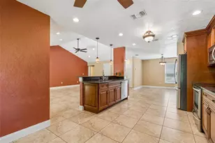 15109 Springview St, Tampa, FL 33624 - Photo 7