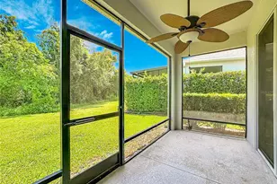 7434 Surrey Pines Dr, Apollo Beach, FL 33572 - Photo 37