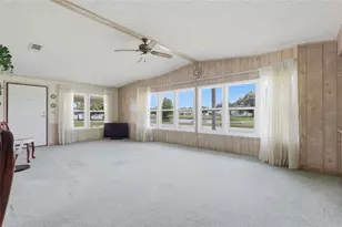 36642 Lakewood Dr, Zephyrhills, FL 33542 - Photo 7