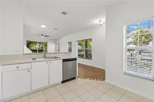 10925 Winter Crest Dr, Riverview, FL 33569 - Photo 9