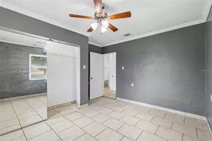 37913 Wicklow Ave, Zephyrhills, FL 33541 - Photo 39