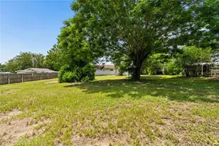 37913 Wicklow Ave, Zephyrhills, FL 33541 - Photo 67