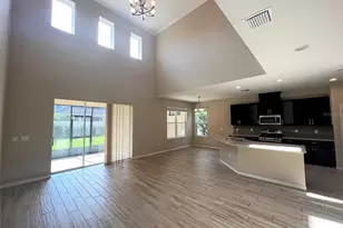 26992 Carolina Aster Dr, Wesley Chapel, FL 33544 - Photo 5