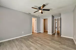 4914 Oakshire Dr, Tampa, FL 33625 - Photo 17