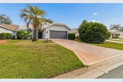 9376 French Quarters Circle, Weeki Wachee, FL 34613 - Photo 5