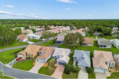 9376 French Quarters Circle, Weeki Wachee, FL 34613 - Photo 67