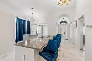 9376 French Quarters Cir, Weeki Wachee, FL 34613 - Photo 15
