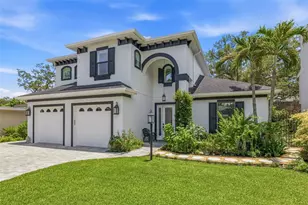 3210 W Villa Rosa St, Tampa, FL 33611 - Photo 13