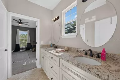 626 35th Avenue N, Saint Petersburg, FL 33704 - Photo 45
