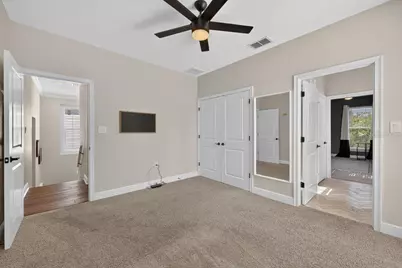 626 35th Avenue N, Saint Petersburg, FL 33704 - Photo 43