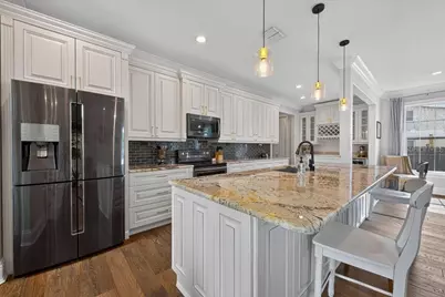 626 35th Avenue N, Saint Petersburg, FL 33704 - Photo 13