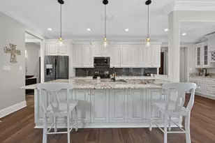 626 35th Ave N, Saint Petersburg, FL 33704 - Photo 11