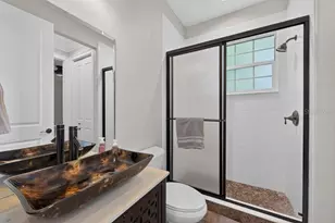 626 35th Ave N, Saint Petersburg, FL 33704 - Photo 29