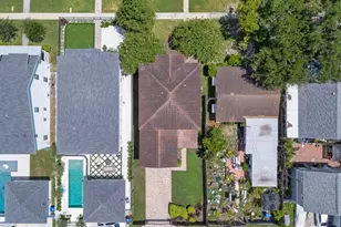 626 35th Ave N, Saint Petersburg, FL 33704 - Photo 75