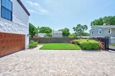 626 35th Avenue N, Saint Petersburg, FL 33704 - Photo 63