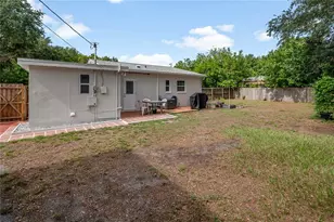 2151 44th Ave N, Saint Petersburg, FL 33714 - Photo 3