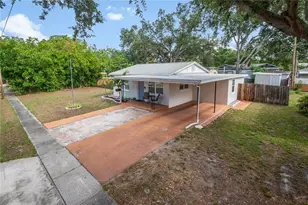 2151 44th Ave N, Saint Petersburg, FL 33714 - Photo 3