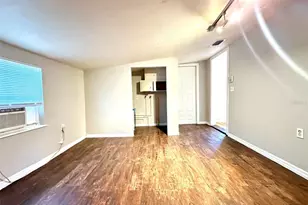 4111 28th St N, Saint Petersburg, FL 33714 - Photo 5