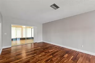 9237 Pebble Creek Dr, Tampa, FL 33647 - Photo 15