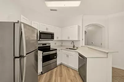 18138 Villa Creek Drive #18138, Tampa, FL 33647 - Photo 9