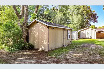 5725 14th Street, Zephyrhills, FL 33542 - Photo 37