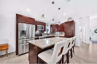 3227 W Spruce Street, Tampa, FL 33607 - Photo 9