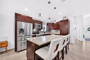 3227 W Spruce St, Tampa, FL 33607 - Photo 9