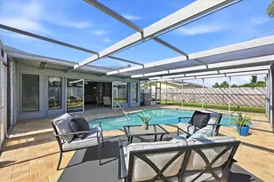 1354 62nd Ave S, Saint Petersburg, FL 33705 - Photo 31