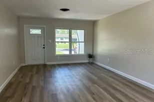 3066 66th Way N, Saint Petersburg, FL 33710 - Photo 5
