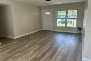 3066 66th Way N, Saint Petersburg, FL 33710 - Photo 7