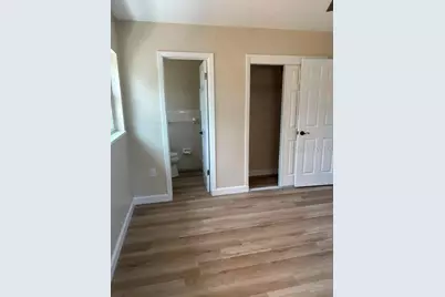 3066 66th Way N, Saint Petersburg, FL 33710 - Photo 17