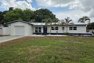 3066 66th Way N, Saint Petersburg, FL 33710 - Photo 1